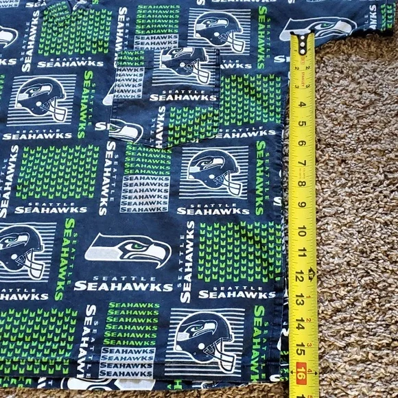 NFL Seattle Seahawks Men's Scrubs - Picture 5 of 6